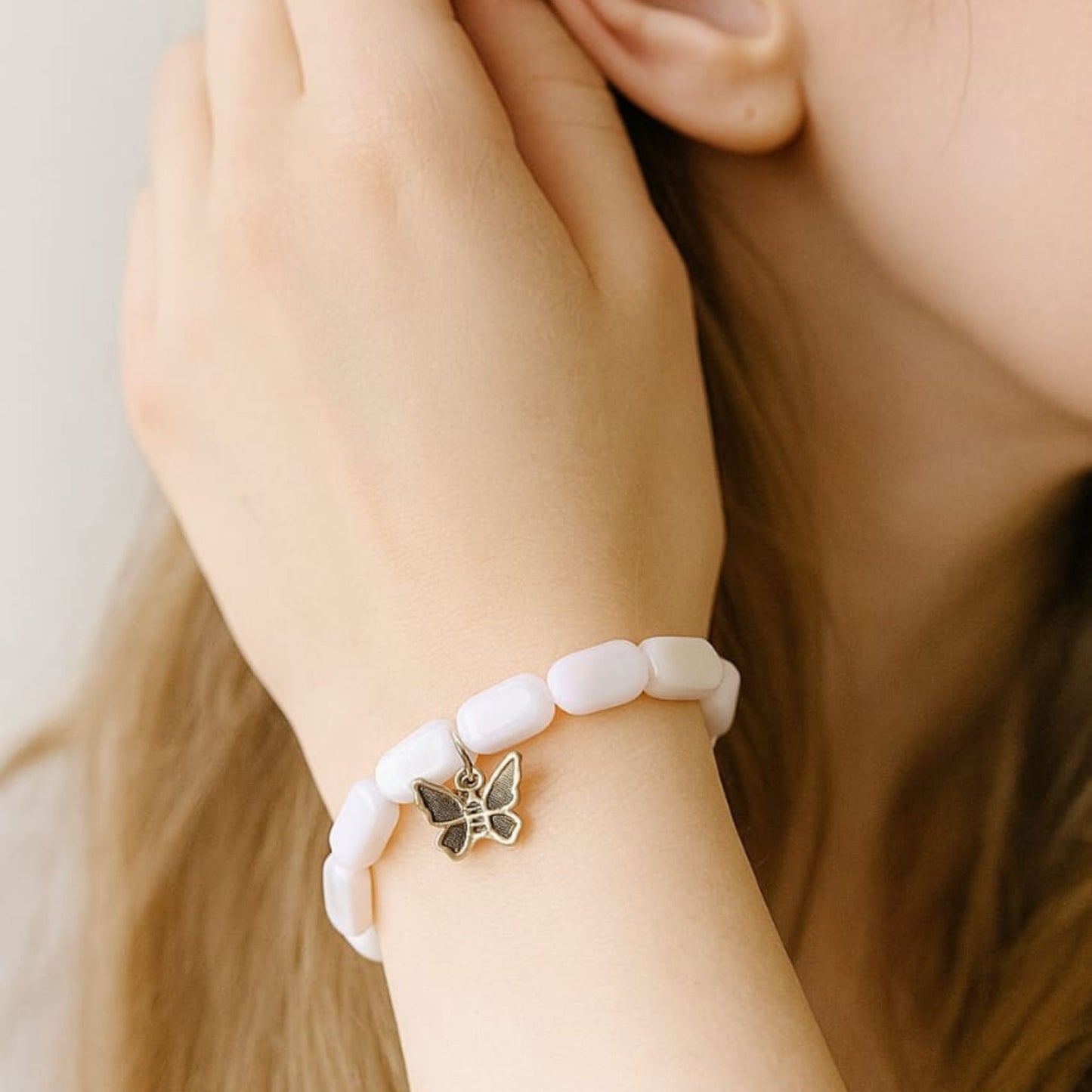 White Crystal Bead Bracelet