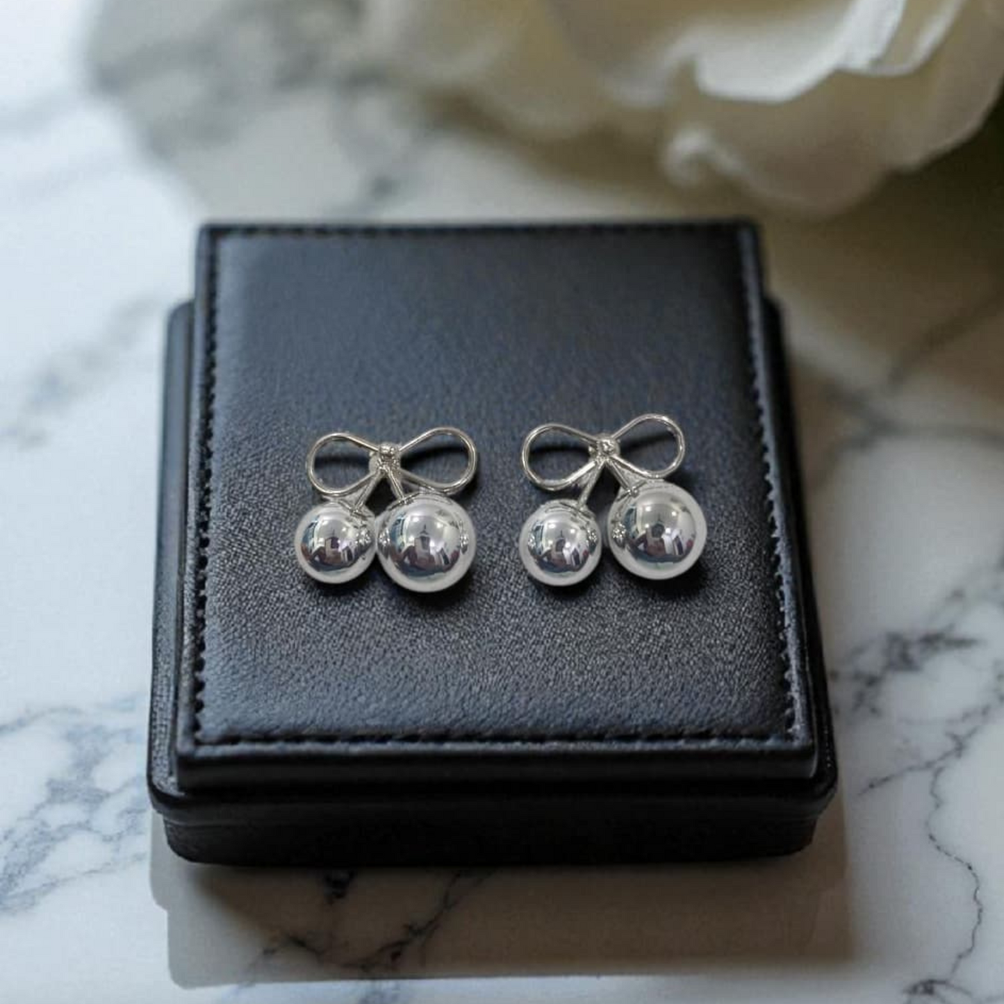 Silver Clover Studs